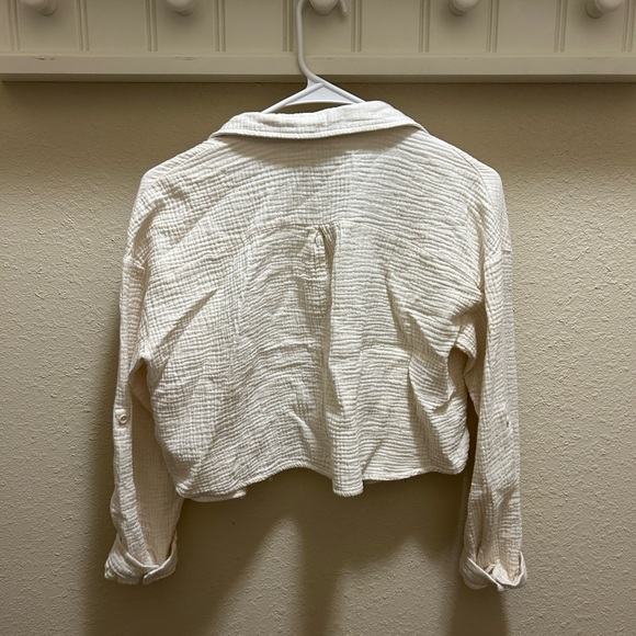Cream Button-down Top - Picture 2 of 3